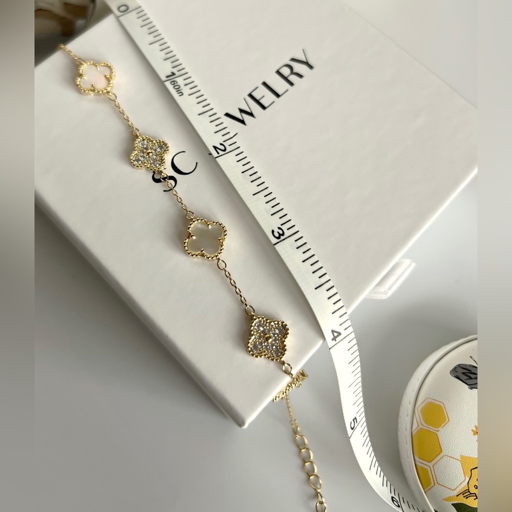 Mother of Pearl Clover Ecru Color Petite Clover Luxury Water Resistant Jewelry - Picture 3 of 6